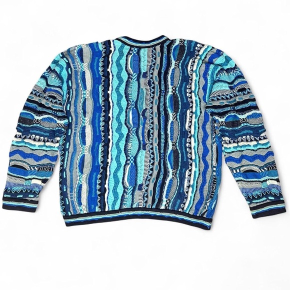 Vintage Coogi Men's Blue Patterned Sweater - Picture 3 of 3